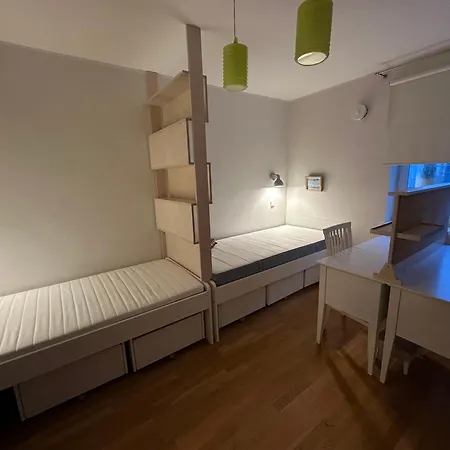 2-bedroom In Kadriorg Lejlighed *