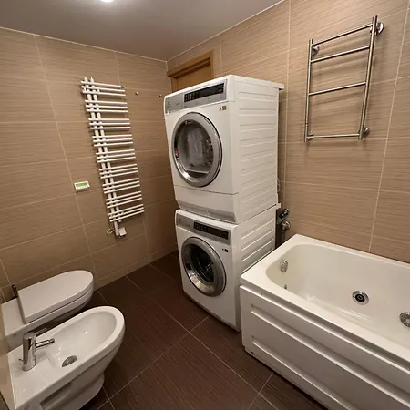 公寓 2-bedroom In Kadriorg