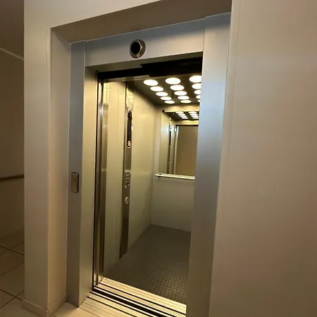 2-bedroom In Kadriorg Apartman