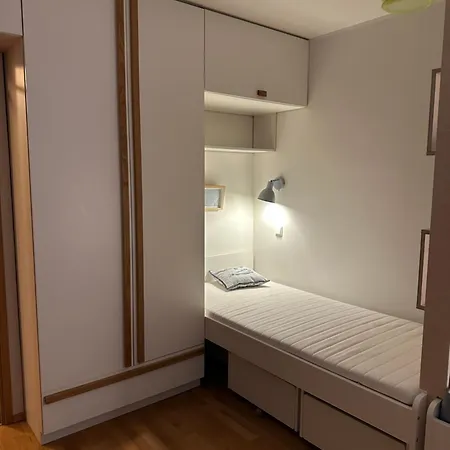 2-bedroom In Kadriorg Lejlighed *