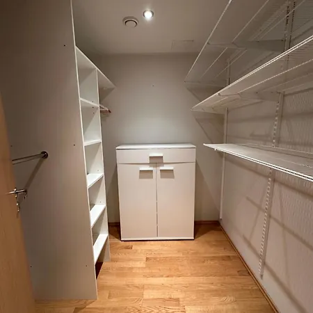Korter 2-bedroom In Kadriorg Tallinn
